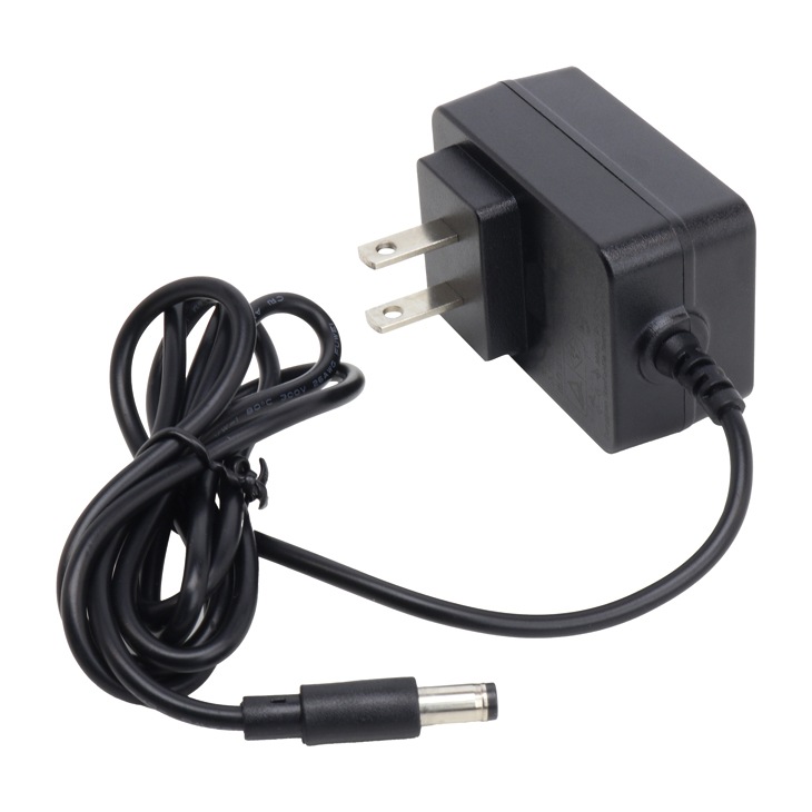 1台2役コンパクト充電式ブロワー｜ファミリー・ライフ公式通販