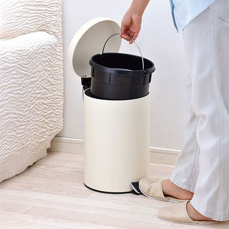 ペダル式ペール12L｜ファミリー・ライフ公式通販