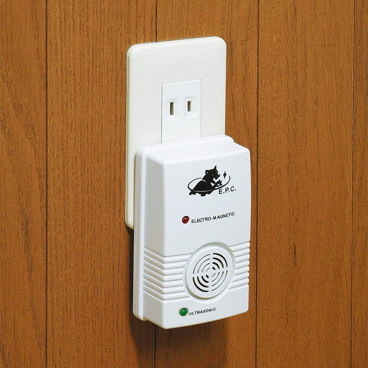 電磁波超音波式 ネズミ撃退器 2個組