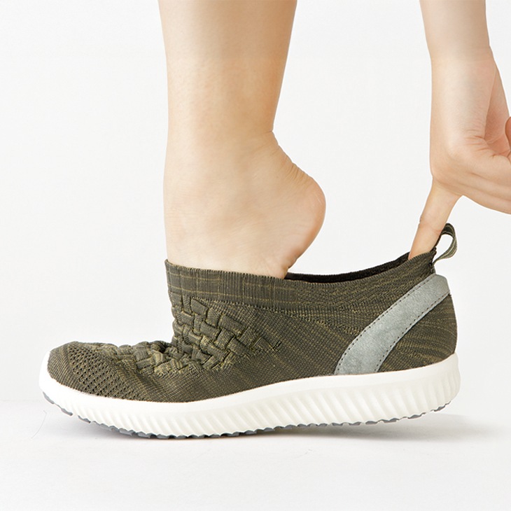 楽々のびのびニットストレッチシューズ