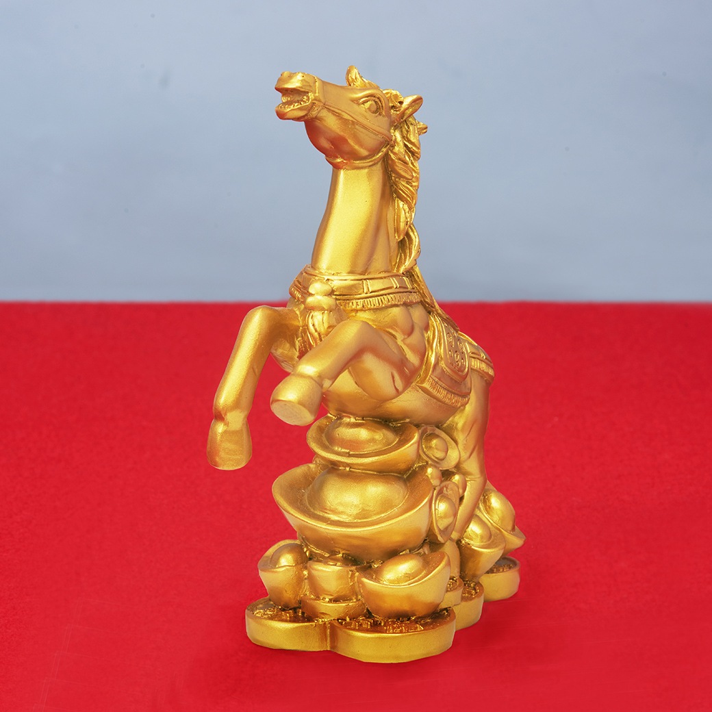 金運黄金縁起物「馬」桐箱付き｜ファミリー・ライフ公式通販