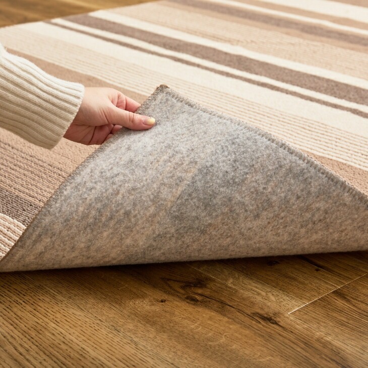 洗える軽量速乾ラグ 185×240cm