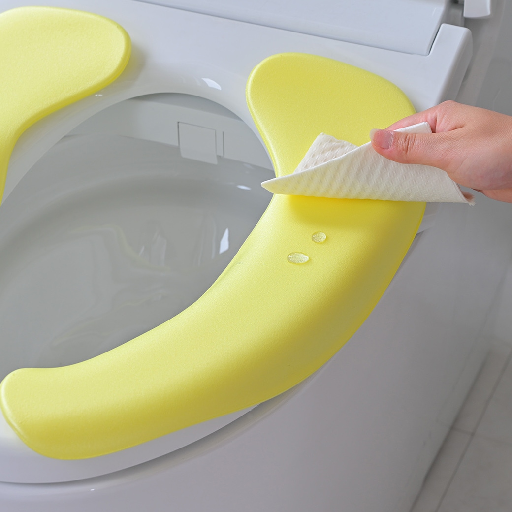 拭けるらくらく便座クッション3D