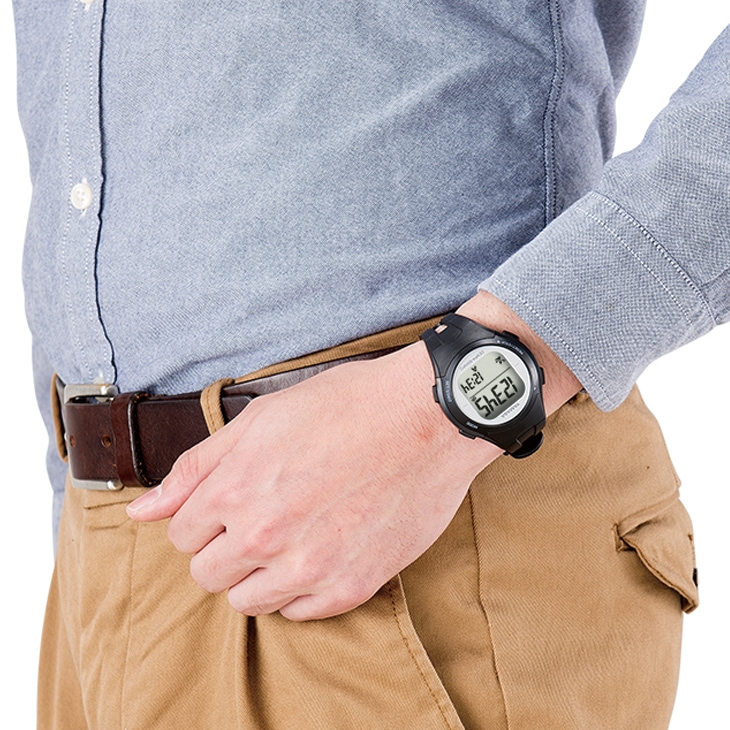 時刻合わせ不要の電波ウォッチ万歩計