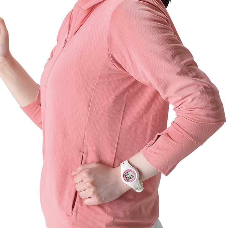 時刻合わせ不要の電波ウォッチ万歩計