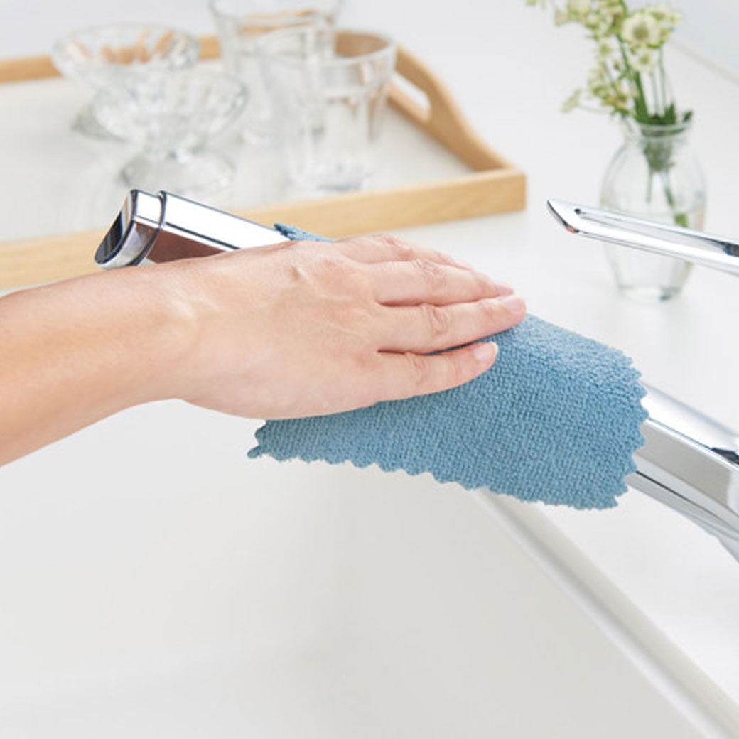 安心の両手すり付き脚立 トレー付き 3段 お掃除クロス付き