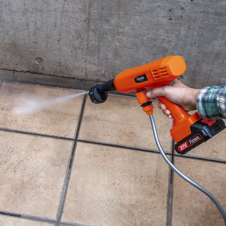 ファミラ 充電式コードレスハンディ高圧洗浄機DX 14点セット