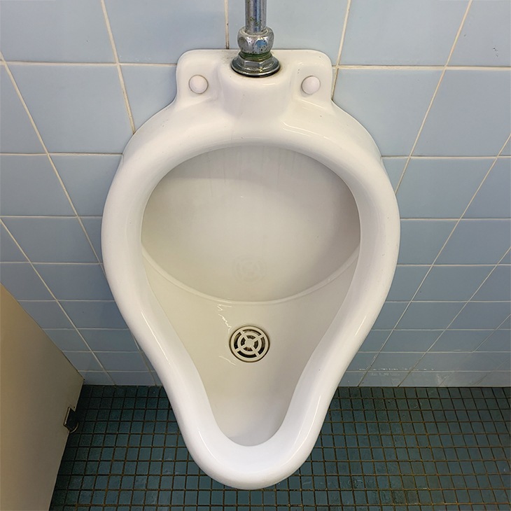 業務用 尿石洗浄剤「輝きが戻る」