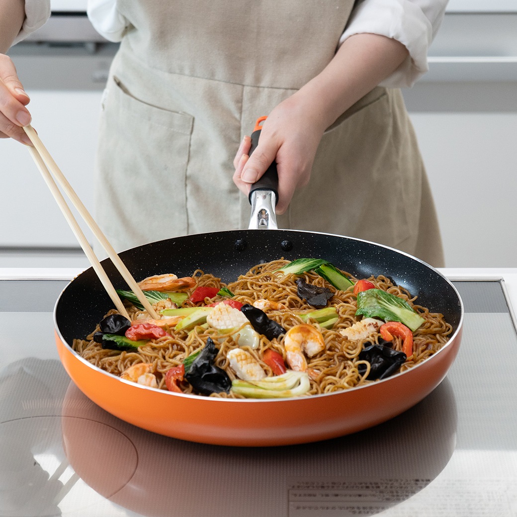 ギガデッカ IH対応フライパン 32cm RB-3890