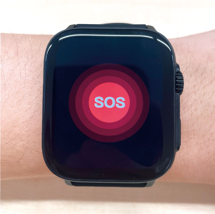 ファミラ 通話 SOS機能付き大画面スマートウォッチ