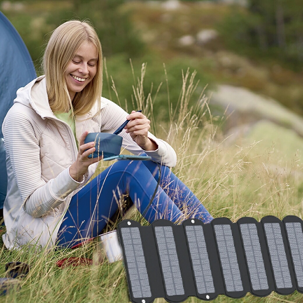 8パネルソーラー充電器