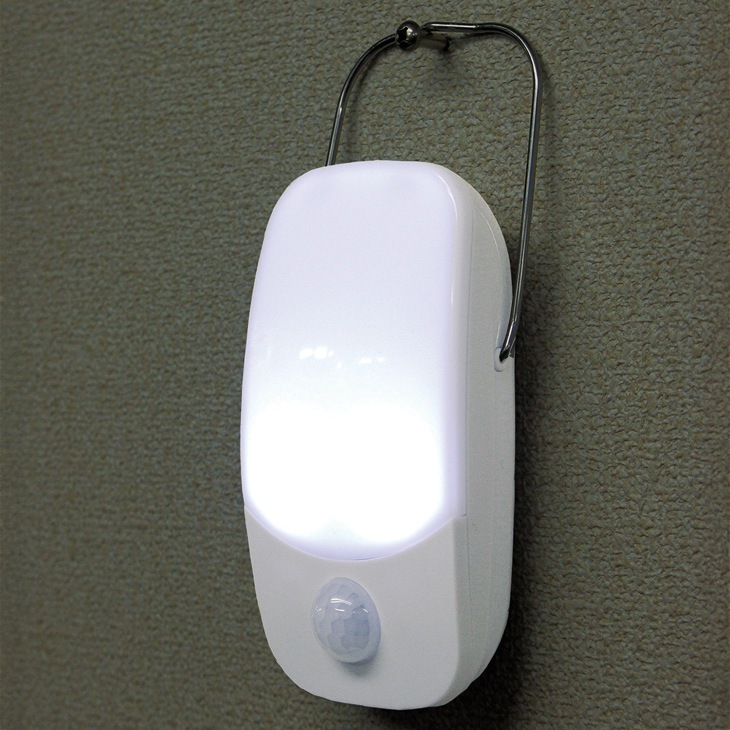 LEDセンサーライト マグピカ 2個組