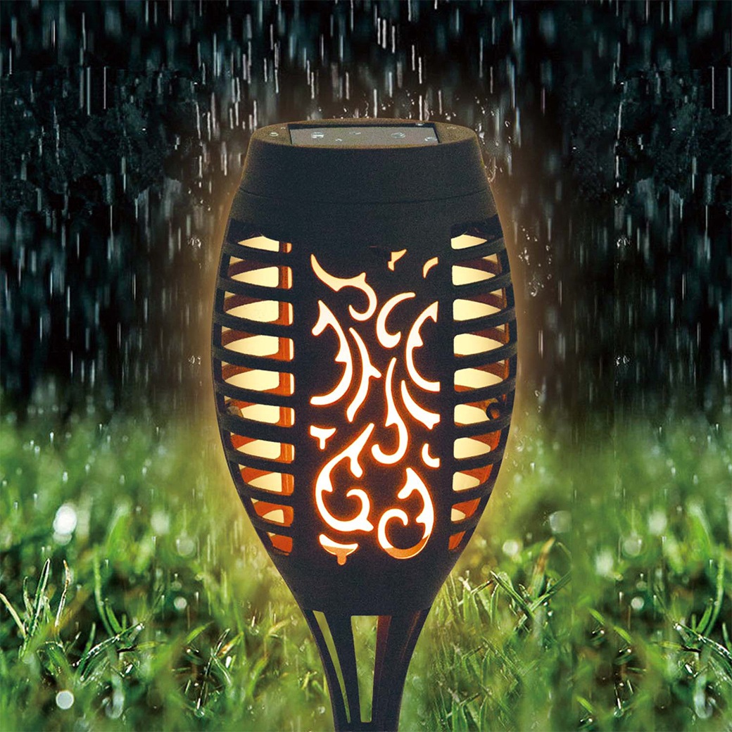 ソーラーガーデンライト 4本組