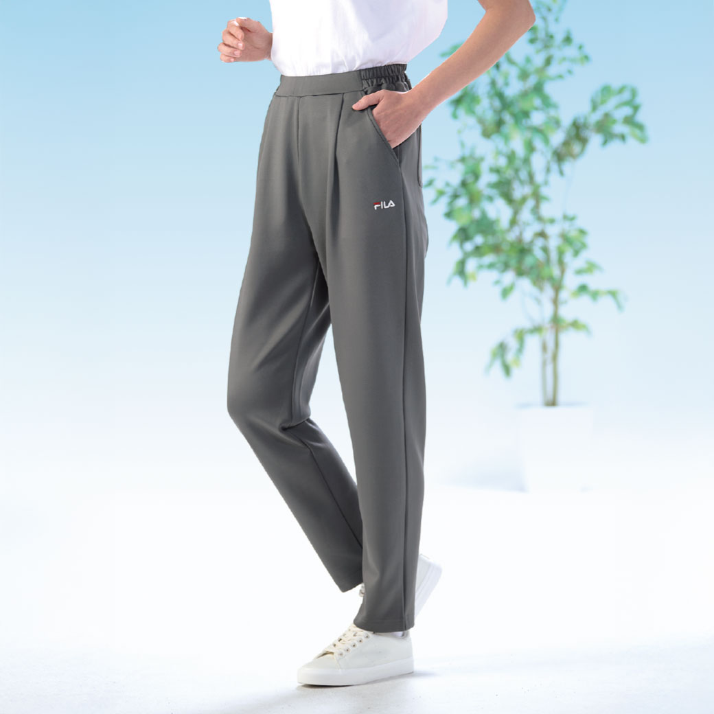 FILA グレー プリーツジャージパンツ FILA タックテーパードパンツ｜ファミリー・ライフ公式通販
