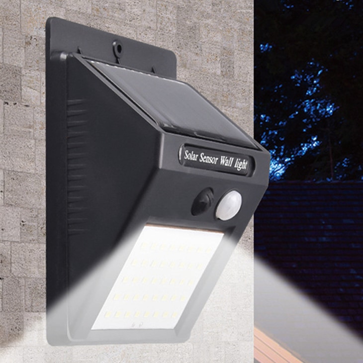 8灯LED充電式センサーライト4個組