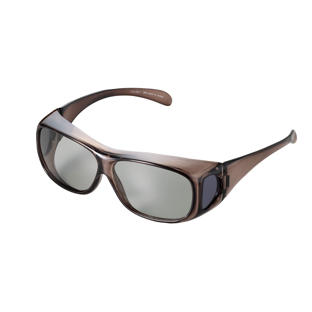 気象予報士・森田さんの偏光レンズ採用オーバーグラス｜ファミリー