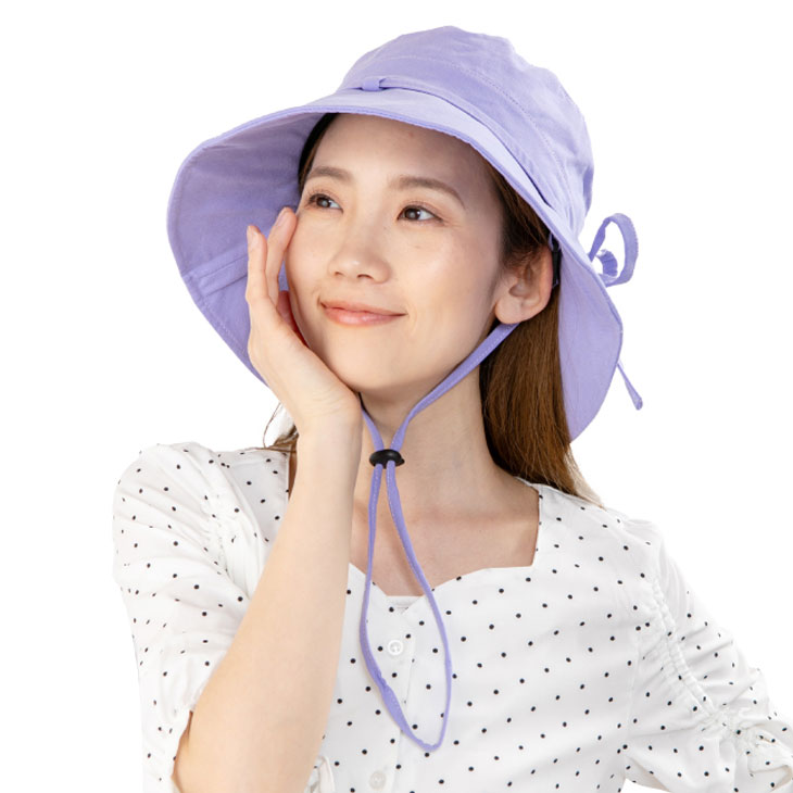 ベージュ水玉模様の子供介護用椅子・テーブル付き 柄あり】白