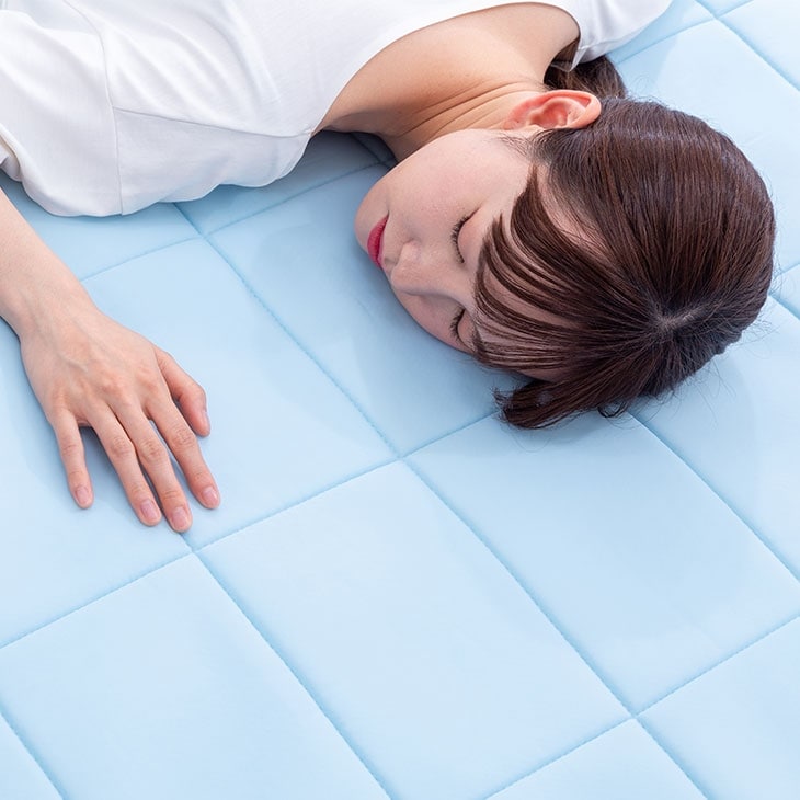 整体師さんが推奨する 三層構造ひんやり敷マット