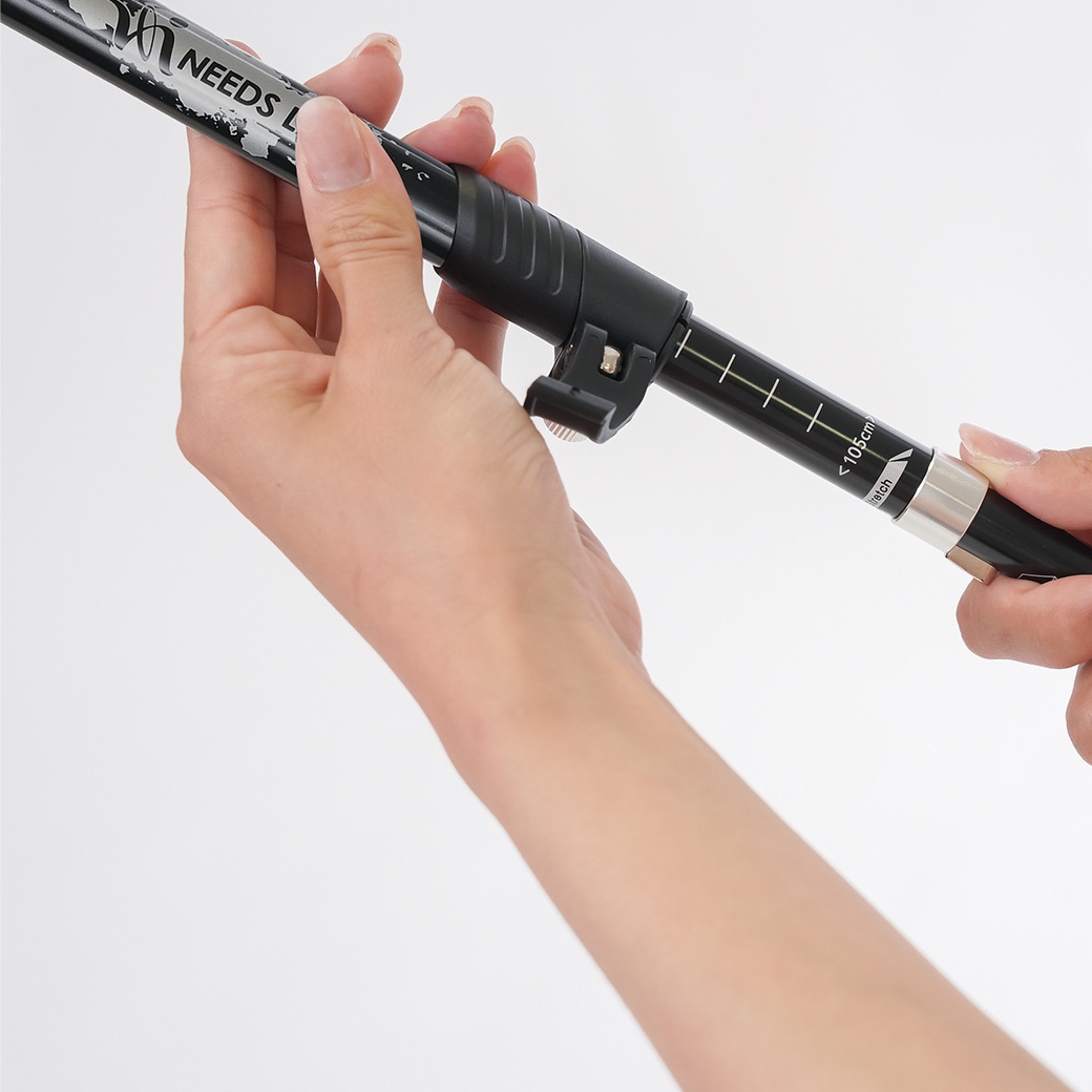 歩きたくなる 折りたたみ式ウォーキングポール 2本組 1-00337-001