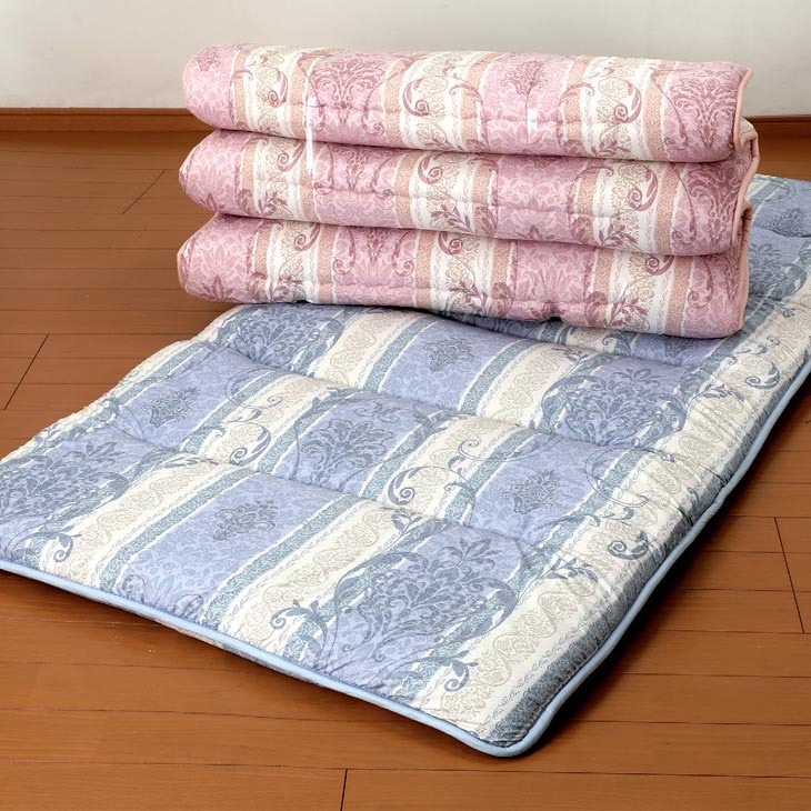 六つ折りでコンパクトになる軽量敷布団