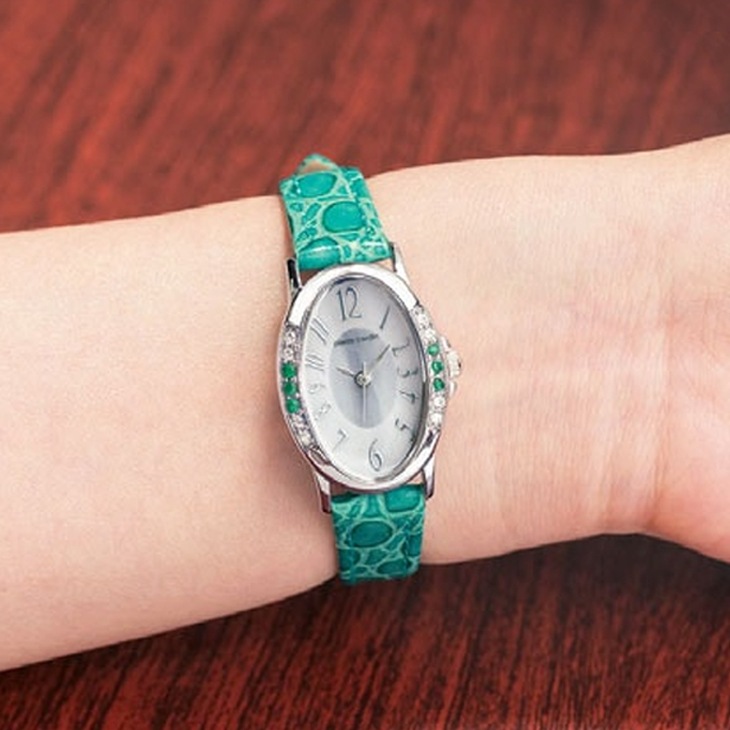 ピエール・カルダン 天然石 ソーラー腕時計