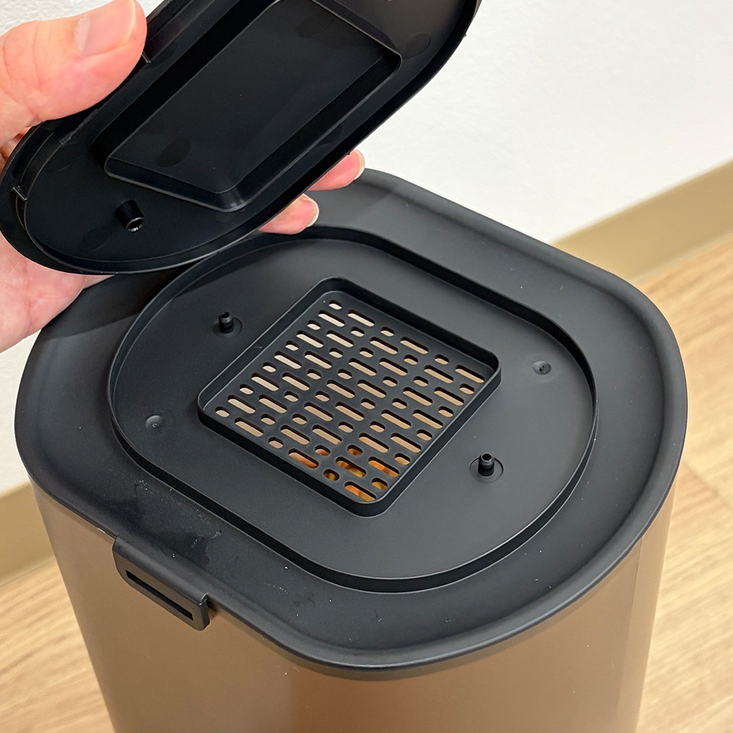 自動えさやり器&Wi-Fi給水器2点セット｜ファミリー・ライフ公式通販