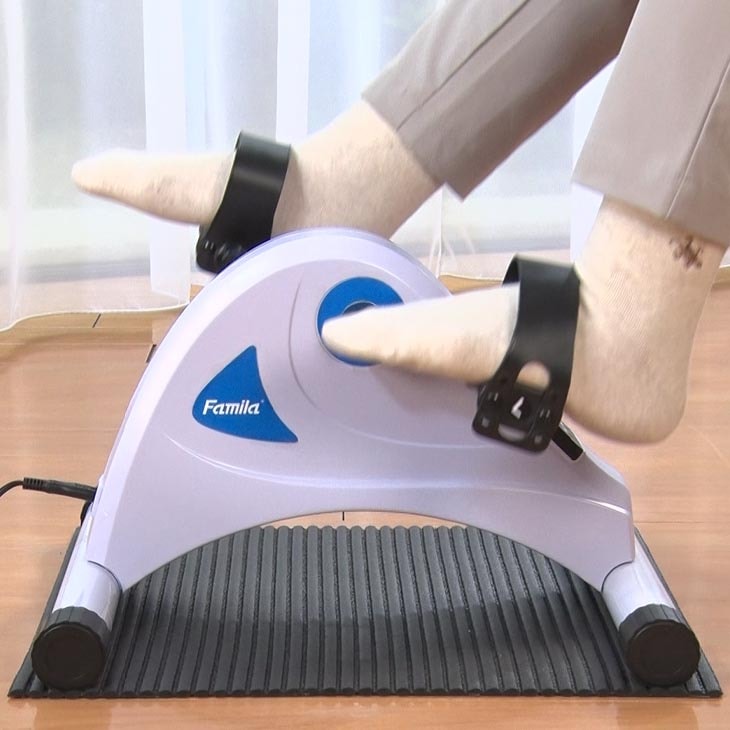 ファミラ 電動ルームサイクル 楽らく健康電動ルームサイクル