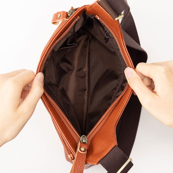 豊岡工房 牛革ボディショルダーバッグ 日本製｜ファミリー・ライフ公式通販