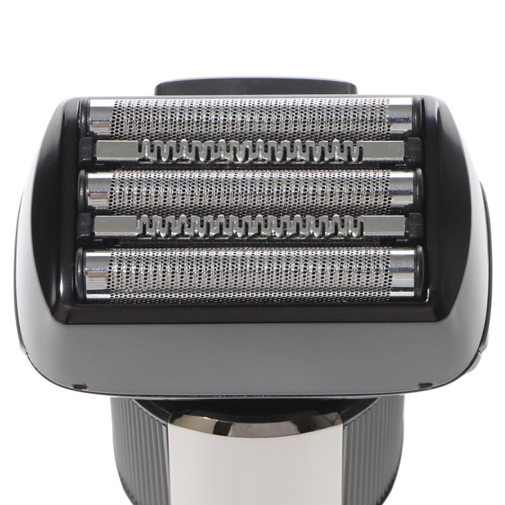 ファミラ ターボ付き5枚刃シェーバーDX 替刃付き｜ファミリー・ライフ