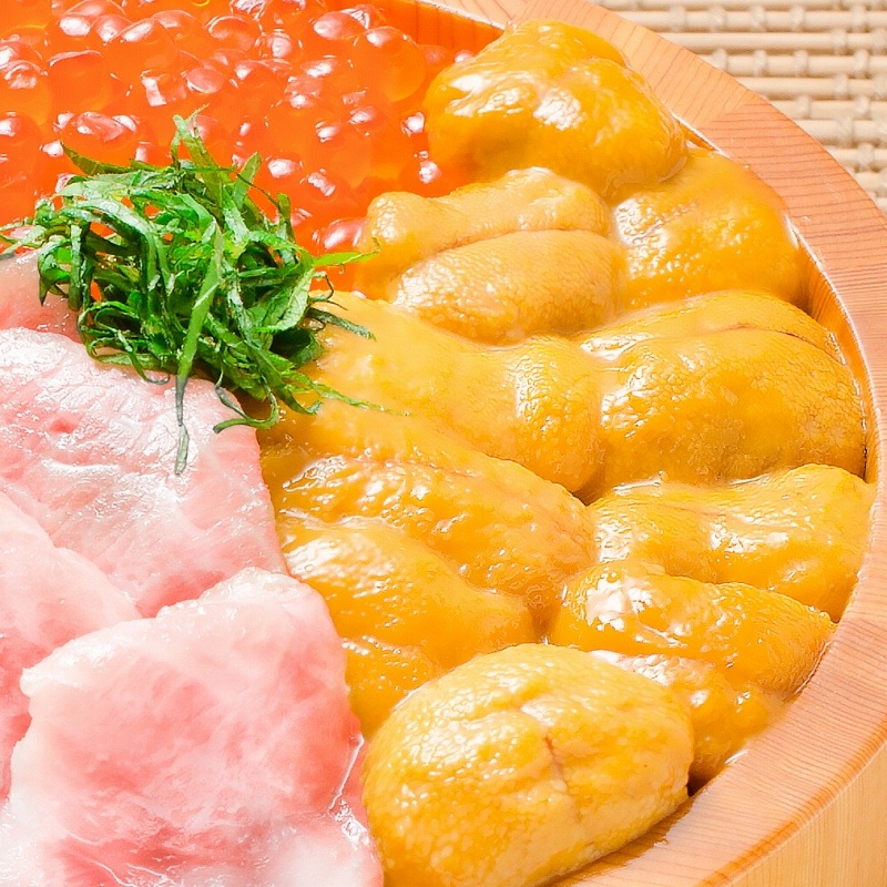 送料無料 築地の海鮮丼セット（究極・約2杯分）本マグロ大トロ