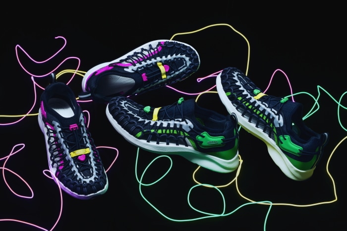 美品✨ KEEN W UNEEK キーン ユニーク スポーツサンダル 24cm KEEN キーン UNEEK ユニーク ウィメンズ アウトドアシューズ