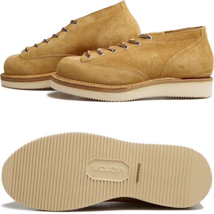 ベージュ スエード ワークブーツ Locking Shoes by FootMonkey ロッキングシューズ フット