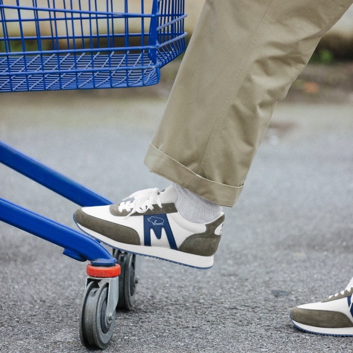 ��SALE��20��OFF�� ����� ����Хȥ��� KARHU ALBATROSS 82 SPRAY GREEN/ TRUE NAVY KH807037 ���ˡ����� ��� ��ǥ����� ���塼�� �쥶�� �ܳ� �������å� �� ι�� �����奢�� ������桼�� ���˥󥰥��塼�� �եåȥ����� men's sneaker �̶� �̳�