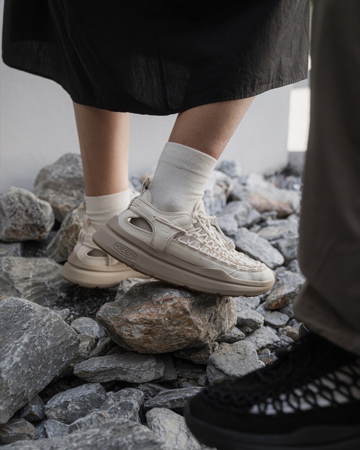 ������ ��ˡ��� KEEN UNEEK WK ���ݡ��ĥ������ ��ǥ����� �����ȥɥ� ������� �ӡ���������� ������ ���ˡ����� ��ǥ������������ ���쥵����� ����åݥ� �쥸�㡼 �ե��� �ӡ����� ι�� �� �� �� �ס��� ������