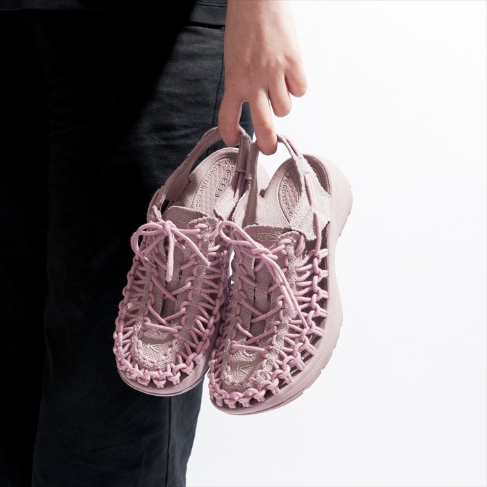 ������ ��ˡ��� �����ȥꥢ KEEN UNEEK ASTORIA CANVAS ���ݡ��ĥ������ ��ǥ����� �����ȥɥ� ������� �ӡ���������� ������ ���ˡ����� �����奢�� ����åݥ� ������桼�� �ե��� ι�� �� �� �� �ס��� ��Φξ�� ������