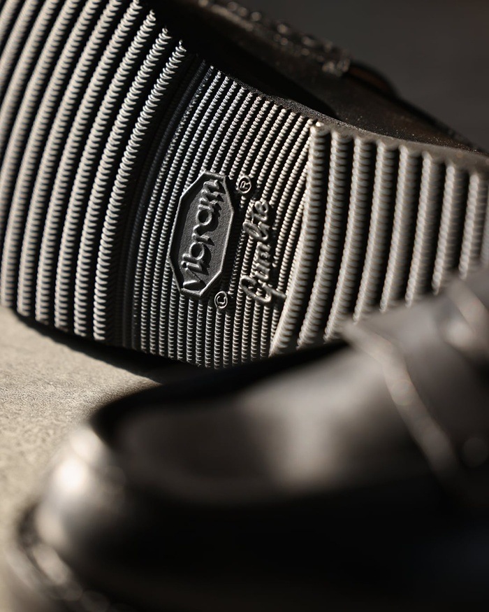 VERA MOUNTAINS 141 COIN LOAFER ������ޥ���ƥ� ����������ե��� �ӥ��ͥ����塼�� ��� �ܳ� �쥶�� �ڥˡ������ե��� ��󥺥��塼�� ����åݥ� ����ɥ쥹 �̶� ���ᥫ�� �����ꥢ��