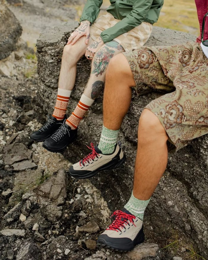 ������ ���㥹�ѡ� KEEN JASPER ZIONIC ���ˡ����� ��� �ȥ�å��󥰥��塼�� �����ȥɥ� ������ ����ե����ȥ��塼�� �л� �����奢�� ������桼�� �ե��� ���ݡ��� �쥸�㡼 ι�� � ������ ���� �͵� �������
