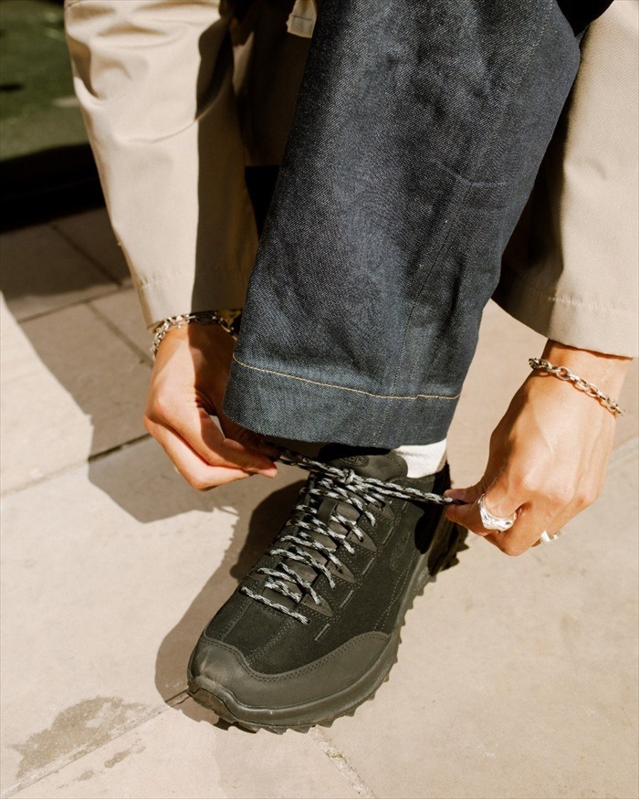 ������ ���㥹�ѡ� KEEN JASPER ZIONIC ���ˡ����� ��� �ȥ�å��󥰥��塼�� �����ȥɥ� ������ ����ե����ȥ��塼�� �л� �����奢�� ������桼�� �ե��� ���ݡ��� �쥸�㡼 ι�� � ������ ���� �͵� �������
