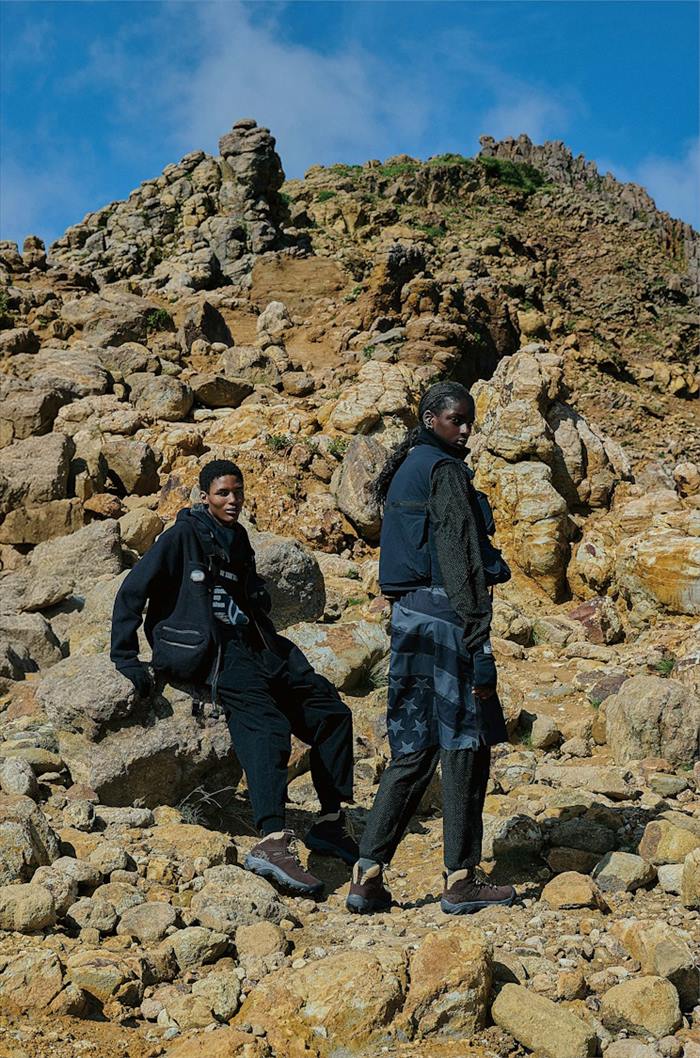 ������ �ԥ�ˡ��� KEEN PYRENEES MOUNTAIN RESEARCH �ޥ���ƥ�ꥵ���� �ޥ���ƥ�֡��� ��� �֡��� ������ �����ȥɥ����塼�� �����������ץ롼�� �ȥ�å��󥰥��塼�� �ɿ� �����ȥɥ� �� ������