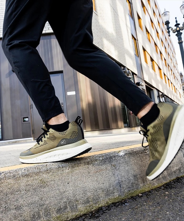 ������ ���֥륱��400 KEEN WK400 ���ˡ����� ��� ���˥󥰥��塼�� ���������󥰥��塼�� ����ե����ȥ��塼�� ���쥹�ˡ����� ���ݡ��� �����奢�� ������桼�� ι�� ������� ���ˤ��� ���� ������