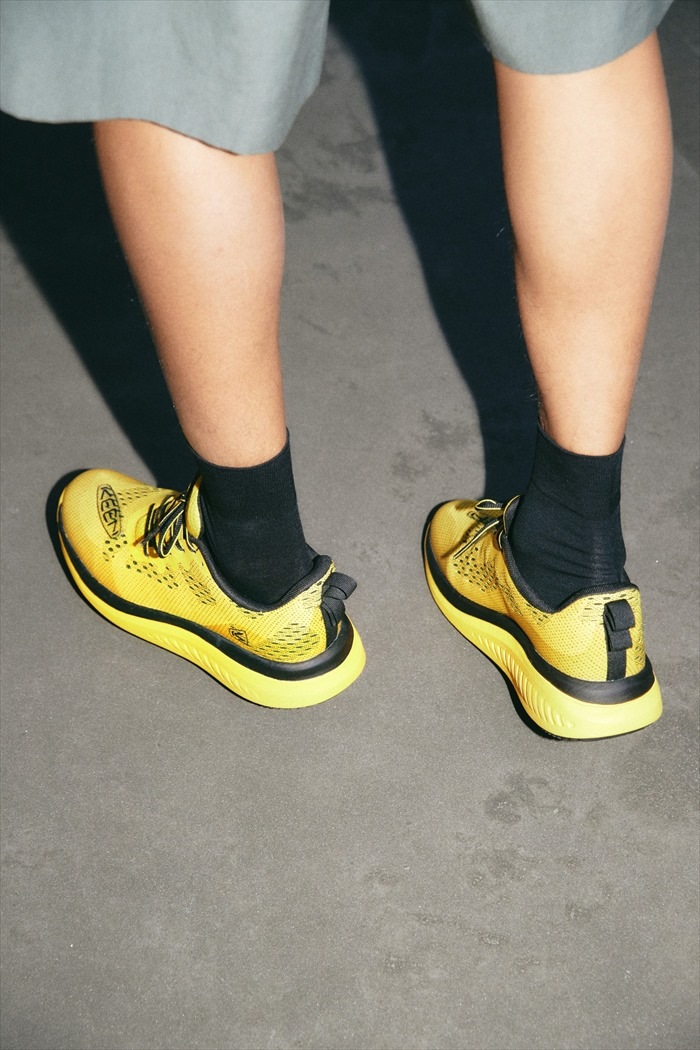 ������ ���֥륱��400 KEEN WK400 ���ˡ����� ��ǥ����� ���˥󥰥��塼�� ���������󥰥��塼�� ����ե����ȥ��塼�� ���쥹�ˡ����� ���ݡ��� �����奢�� ������桼�� ι�� ������� ���� ������