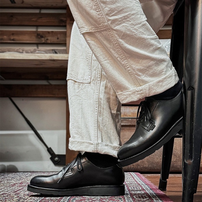 Locking Shoes by FootMonkey ���å��󥰥��塼�� �եåȥ�󥭡� POSTMAN SHOES TS-001 �֥�å� �ݥ��ȥޥ󥷥塼�� ��� ���å����ե����� �֡��� ��� �ܳ� ����֡��� �ӥ��ͥ����塼�� �ܳ�