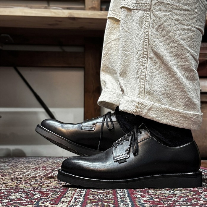 Locking Shoes by FootMonkey ���å��󥰥��塼�� �եåȥ�󥭡� POSTMAN SHOES TS-001 �֥�å� �ݥ��ȥޥ󥷥塼�� ��� ���å����ե����� �֡��� ��� �ܳ� ����֡��� �ӥ��ͥ����塼�� �ܳ�