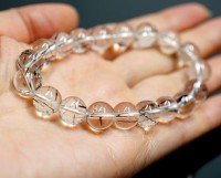 山梨県産　甲州乙女水晶 ブレスレット 証明書付 8mm玉 No. 8 |山梨産 水晶（乙女鉱山）|山梨乙女水晶