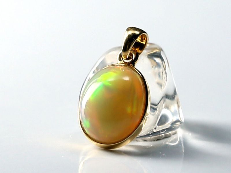 オパール ペンダントトップ （18金イエローゴールド） No.11 最高級