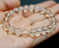 山梨県産　甲州乙女水晶 ブレスレット 証明書付 8mm玉 No. 5 |山梨産 水晶（乙女鉱山）|山梨乙女水晶