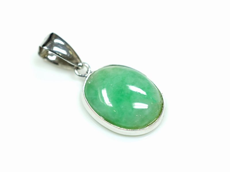 糸魚川産 翡翠 ペンダントトップ （18金ホワイトゴールド） No.13｜最