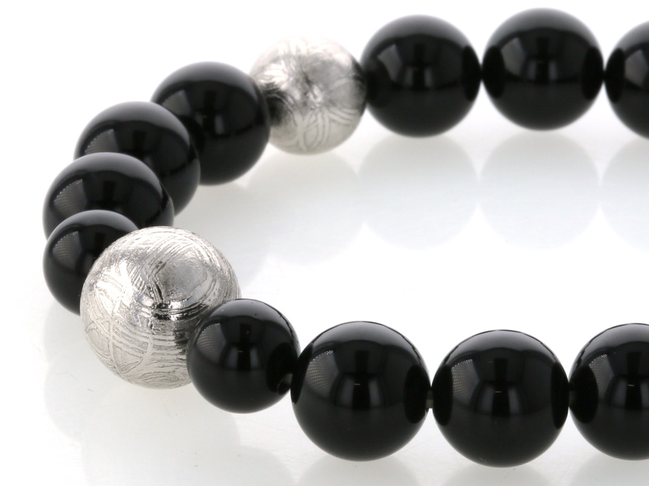 ギベオン隕石 ＆オニキス ミックスブレスレット No.7 （鑑別書付き