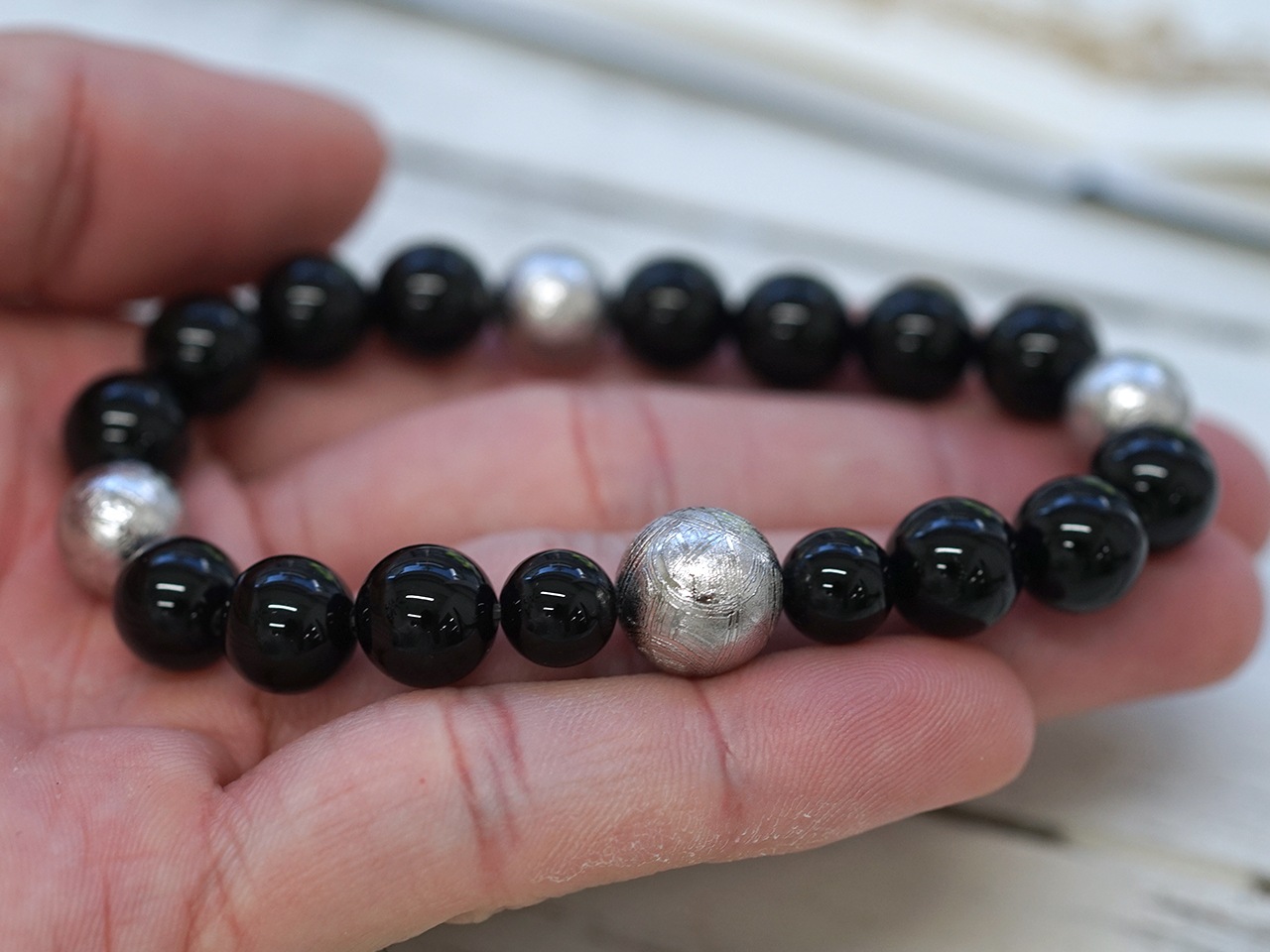 ギベオン隕石 ＆オニキス ミックスブレスレット No.7 （鑑別書付き