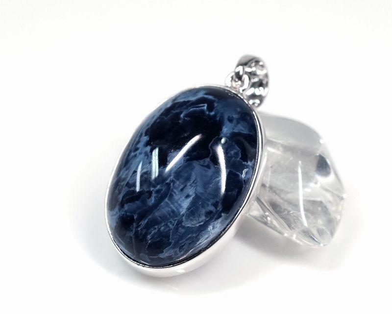 ブルーピーターサイト ペンダントトップ （18金ホワイトゴールド） No